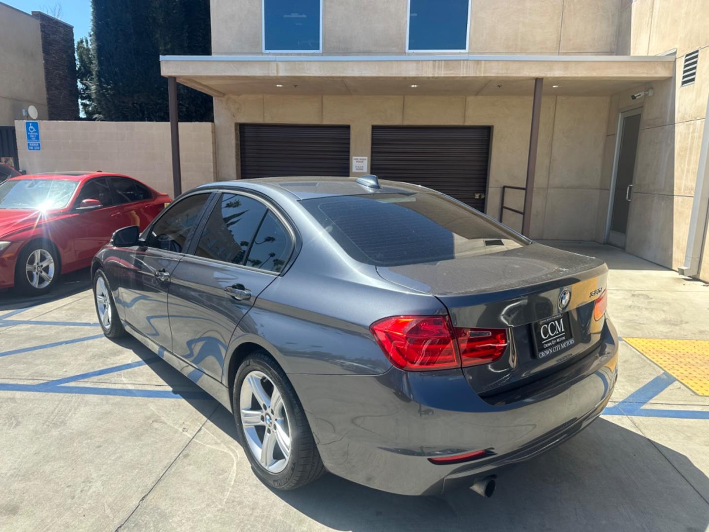 2014 Gray /Black BMW 3-Series leather (WBA3B1C52EK) with an 4 Cylinder engine, Automatic transmission, located at 30 S. Berkeley Avenue, Pasadena, CA, 91107, (626) 248-7567, 34.145447, -118.109398 - Moon-roof! Premium package! this 2014 BMW 3-Series 320i Sedan looks and drives well. Looking for a reliable and stylish vehicle in Pasadena, CA? Look no further! We have this sleek 2014 BMW 3-Series 320i Sedan available at our dealership. Whether you have perfect credit or are concerned about your c - Photo#3